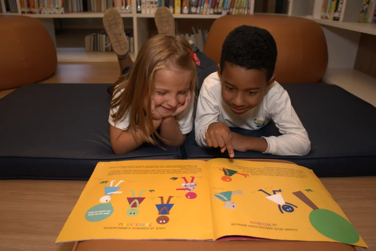 Bilinguismo: Como aprender de forma criativa e obter excelência em inglês