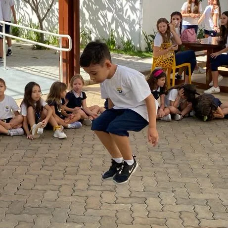 Clubes, esportes e oportunidades