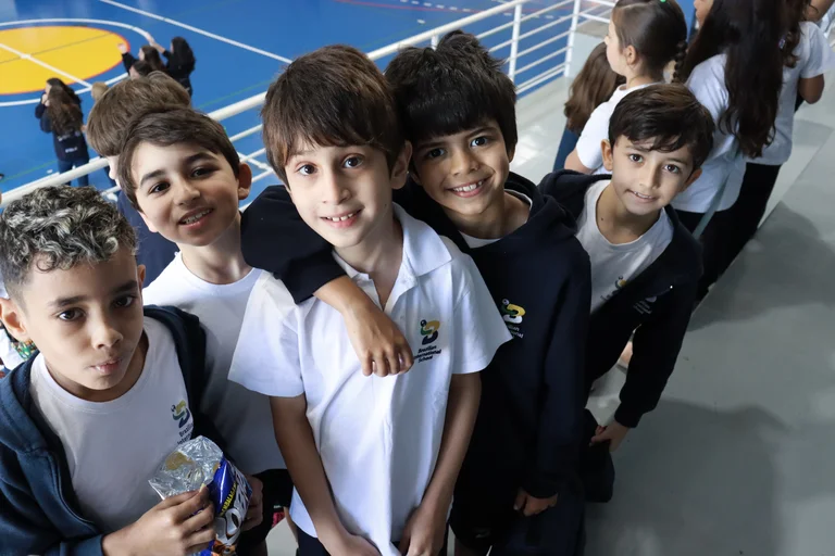 Educação e conhecimento